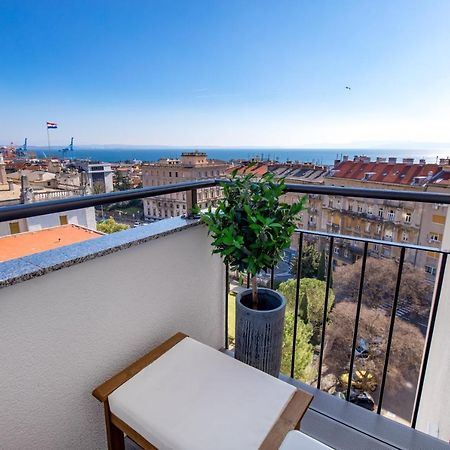 Aenei Delux Apartment Rijeka Exterior foto