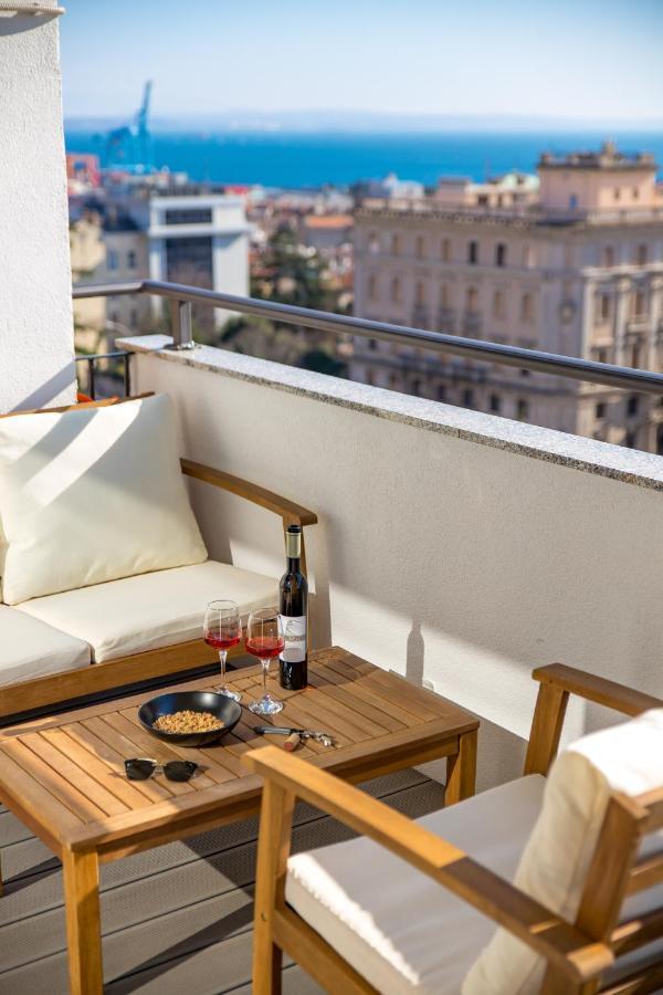 Aenei Delux Apartment Rijeka Exterior foto