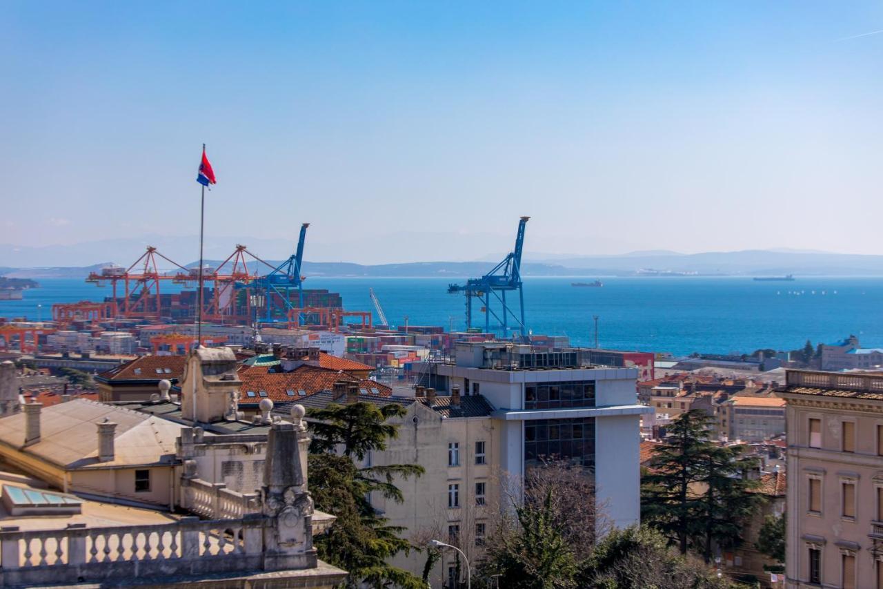 Aenei Delux Apartment Rijeka Exterior foto