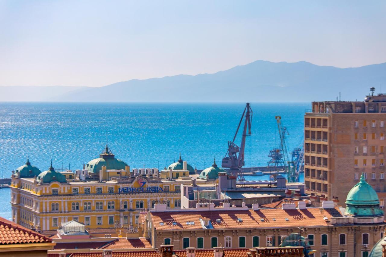 Aenei Delux Apartment Rijeka Exterior foto